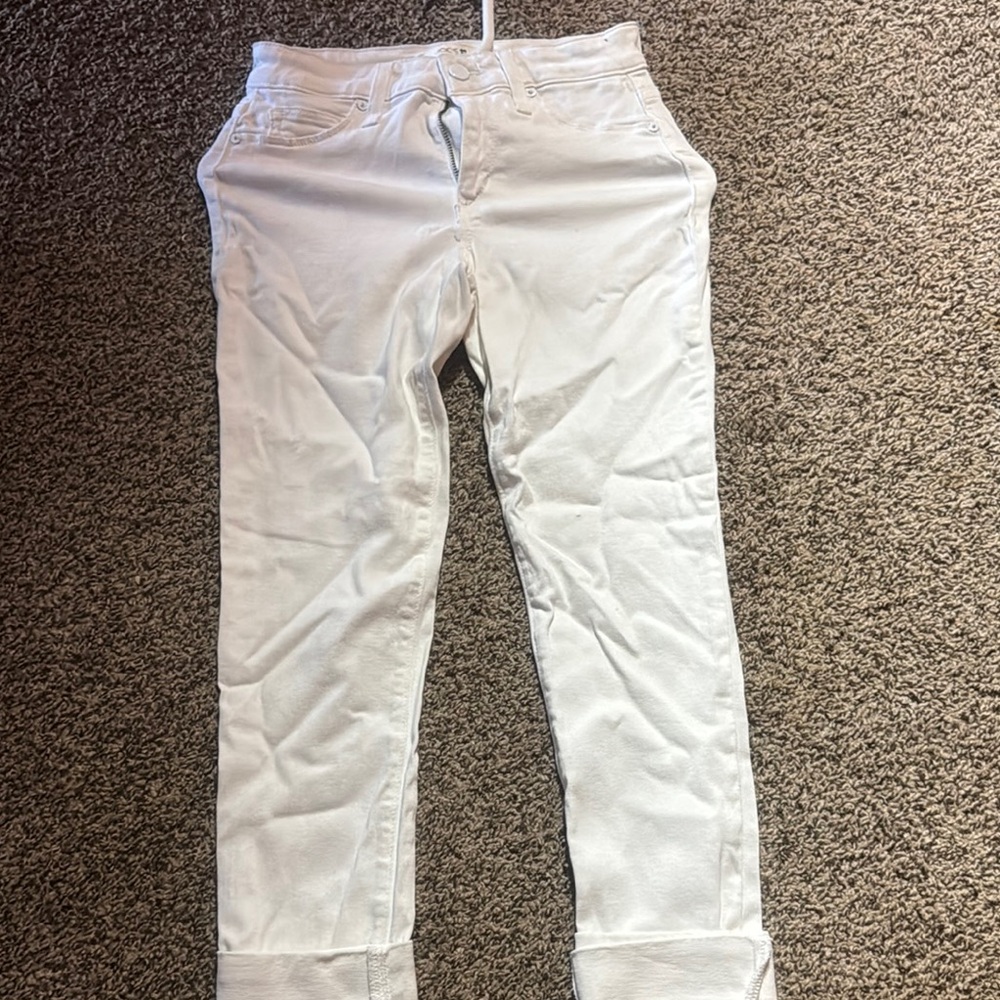 Stylish White Pants